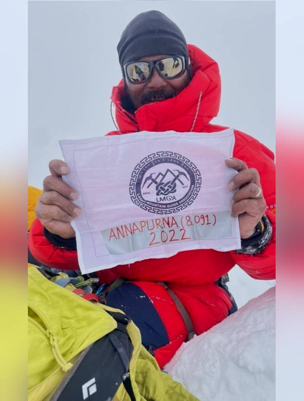 Skalzang Rigzin a climber from Ladakh, without supplemental oxygen