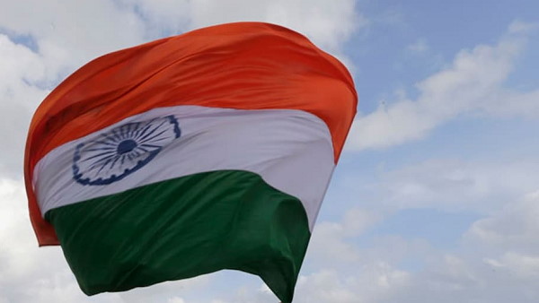 पति की मौत हुई तो मायके में रहने लगीं