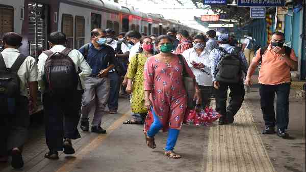 राजधानी की क्रॉसिंग के लिए ठहरी थी ट्रेन