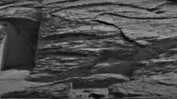 मंगल पर बुद्धिमान प्रजातियां