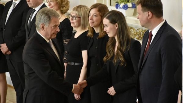 शुद्ध शाकाहारी हैं सना मेरिन 