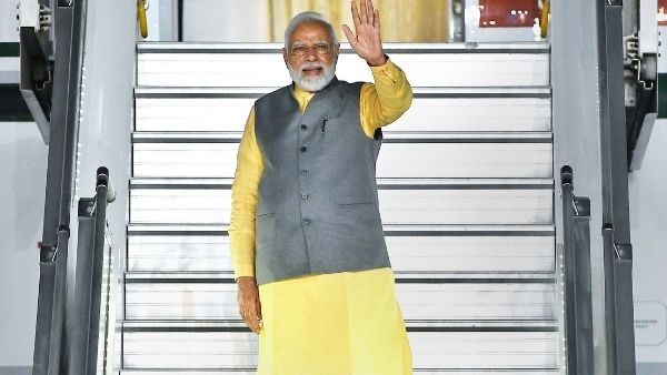 जापानी अखबार में पीएम का नोट जापानी अखबार में पीएम का नोट