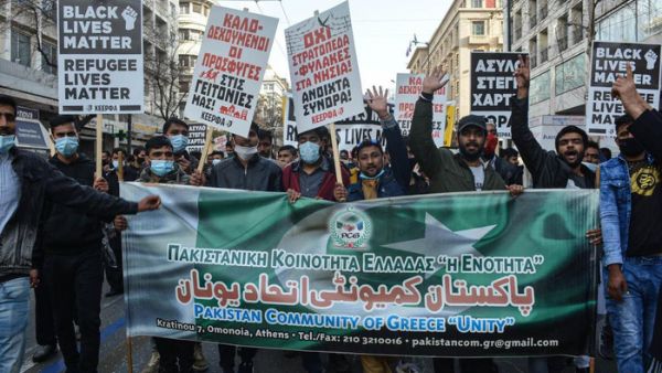 ग्रीस में कब्रस्तान की डिमांड ग्रीस में कब्रस्तान की डिमांड