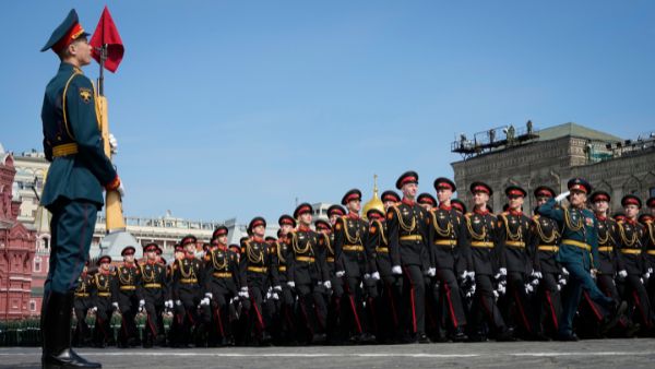 240 घंटे की ट्रेनिंग जरूरी