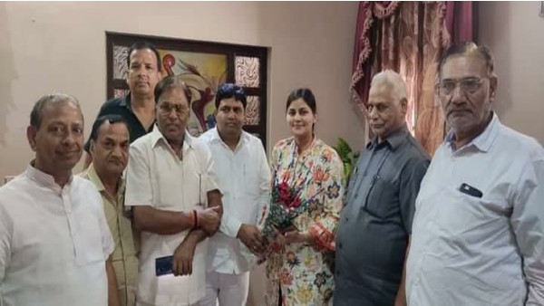  आईएएस बनना चाहती थीं शिवांगी गुप्ता