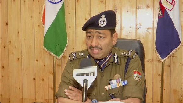 Man held For A threatening letter to 6 railway stations of Uttarakhand by posing as Salim Ansari