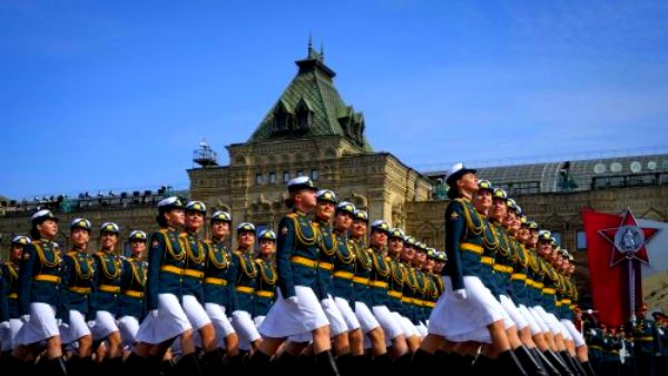 वैश्विक अलगाव का सामना कर रहा रूस