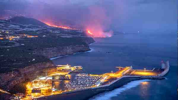 सबसे खतरनाक ज्वालामुखी में कभी भी हो सकता है विस्फोट