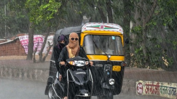 गर्मी का कहर जारी