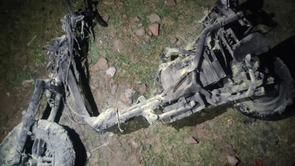 परिजन आधे घंटे तक कमरे में फंसे रहे