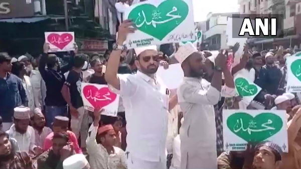 कर्नाटक में कलबुर्गी के मुस्लिम चौक पर प्रदर्शन