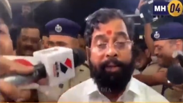 अलका लांबा ने कसा तंज