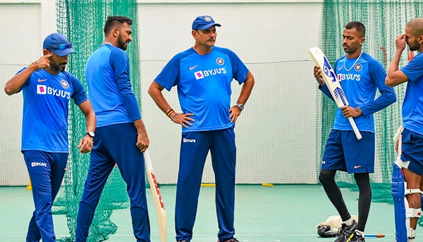 Ravi Shastri advices not to play Hardik Pandya in ODI, here is why Ravi Shastri advices not to play Hardik Pandya in ODI, here is why