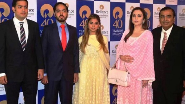 बंटवारे को लेकर सजग हैं अंबानी बंटवारे को लेकर सजग हैं अंबानी