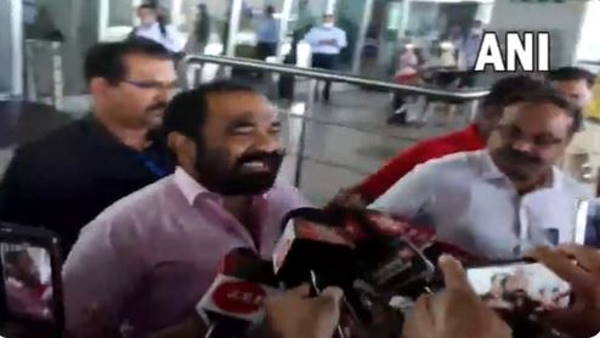 देशमुख की पत्नी ने की थी शिकायत