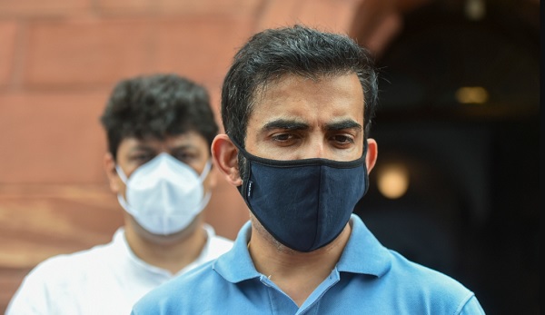 सारा खर्चा खुद की जेब से करता हूं