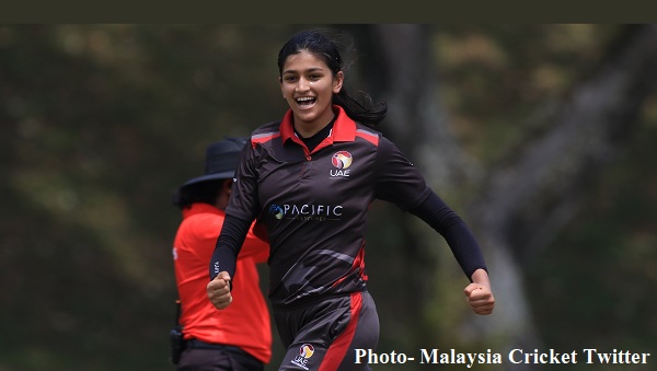 दूसरे ओवर में मैच खत्म