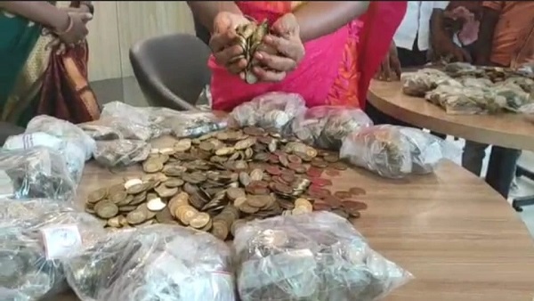 सिक्के देकर कार खरीदने की बड़ी वजह सिक्के देकर कार खरीदने की बड़ी वजह