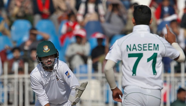 नौवें सबसे कम उम्र के खिलाड़ी नौवें सबसे कम उम्र के खिलाड़ी