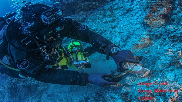 मलबे में क्या सब मिला