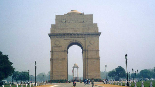 दिल्ली में आज भी बादल बरसेंगे 