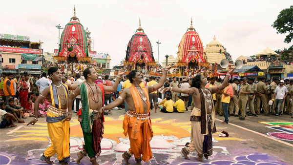 रथयात्रा आषाढ़ शुक्ल द्वितीया तिथि को प्रारंभ होती है