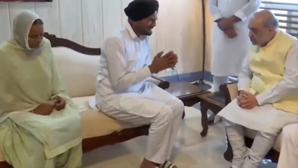 After meeting Amit Shah Sidhu Moose Walas father says I will not contest elections now After meeting Amit Shah Sidhu Moose Walas father says I will not contest elections now