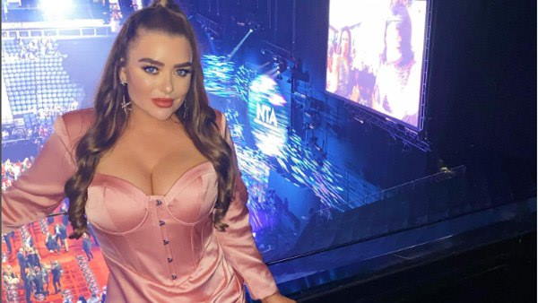 'किसी की बिना सहमति के उसे इस तरह से टच करना...'