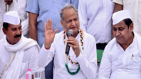 नफरत और ध्रुवीकरण से देश की इमेज खराब कर रही है भाजपा: मुख्यमंत्री अशोक गहलोत नफरत और ध्रुवीकरण से देश की इमेज खराब कर रही है भाजपा: मुख्यमंत्री अशोक गहलोत