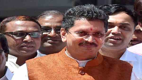 शिवसेना में विद्रोह की वजह एनसीपी?