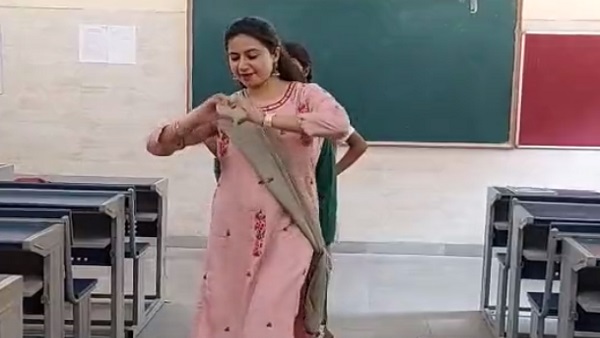 वीडियो शेयर कर टीचर ने कही ये बात 