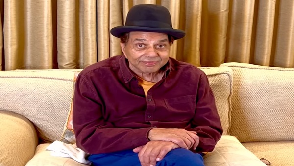 फैंस ने भी यूजर की लगाई लताड़