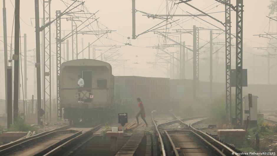 रेलवे इंजीनियर्स रेजिमेंट्स की छह में से पांच इकाइयों को भंग किया जा रहा है