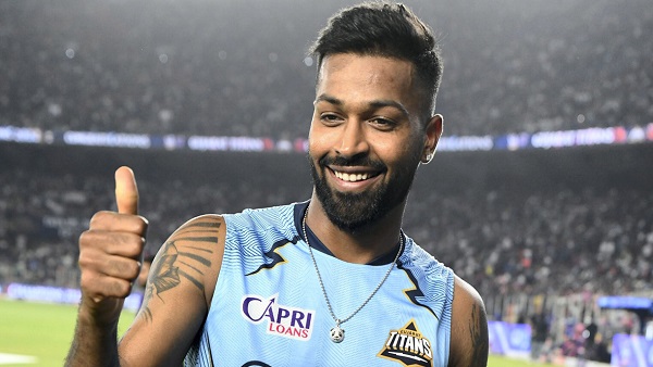 बल्ले और गेंद से भी प्रदर्शन किया