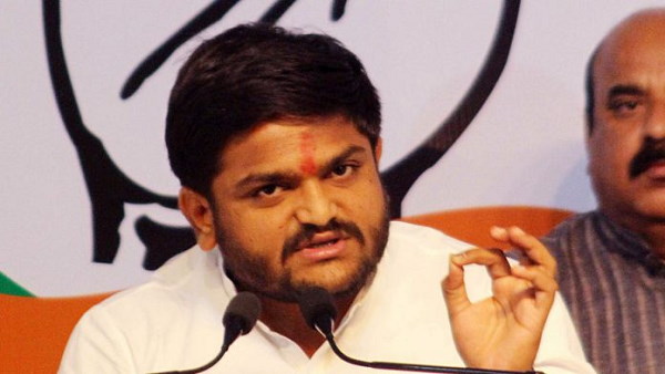 Gujarat BJP leader Hardik Patel turns off comments on His Facebook aCCOUNT, know the reason