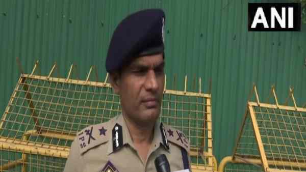 Kashmir IGP Vijay Kumar says two terrorists were life lost in an encounter in Anantnag Kashmir IGP Vijay Kumar says two terrorists were life lost in an encounter in Anantnag