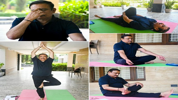 नगरीय प्रशासन मंत्री ने भूपेंद्र सिंह ने घर पर योगासन लगाए नगरीय प्रशासन मंत्री ने भूपेंद्र सिंह ने घर पर योगासन लगाए