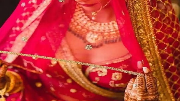 सुहागरात पर पता चला नामर्द है पति, दुल्हन के उड़े होश