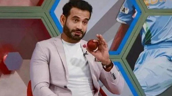 इरफान ने किसी भी मजहब का नाम नहीं लिया इरफान ने किसी भी मजहब का नाम नहीं लिया