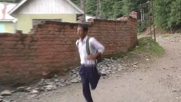 डॉक्टर बनना चाहते हैं परवेज डॉक्टर बनना चाहते हैं परवेज