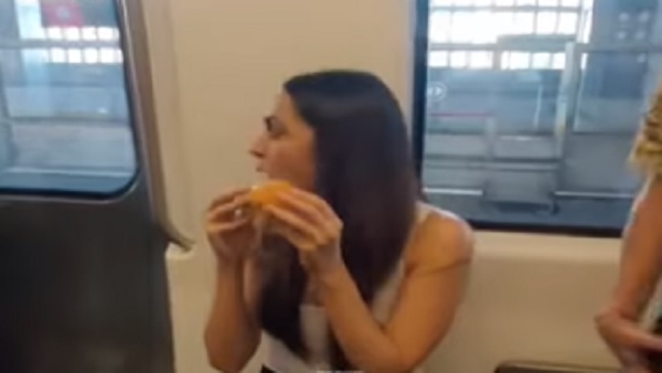 यूजर्स कर रहे हैं ट्रोल
