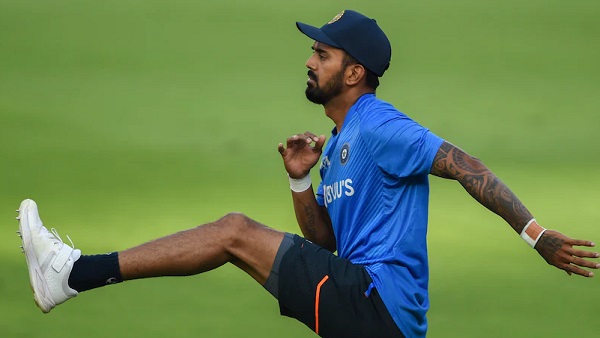 यहां इंग्लैंड के खिलाफ एकमात्र टेस्ट मैच के लिए भारतीय टीम है-