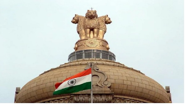 'जो चीजें आपको भटकाएं उनसे दूर रहें'