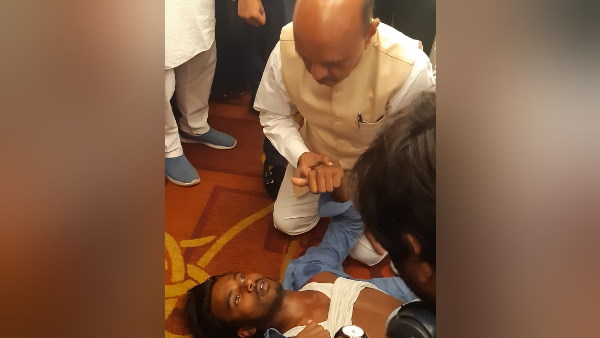 महाराष्ट्र से राज्यसभा सांसद हैं कराड, पहले भी बचा चुके हैं शख्स की जान महाराष्ट्र से राज्यसभा सांसद हैं कराड, पहले भी बचा चुके हैं शख्स की जान