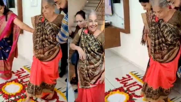 सास के कदमों में बिछाया फूल, मां की छलकी आंखें 