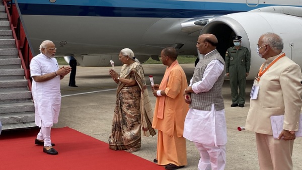 Breaking Ceremony: निवेश परियोजनाएं बदल देंगी जीवन