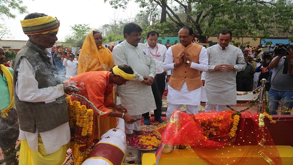 एमपी के पाठयक्रम में होगी रानी की शौर्य गाथाएं 