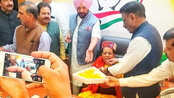 Himachal congress divided in groups before Himachal election
