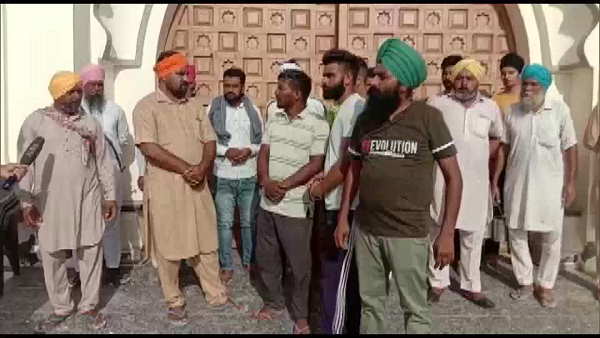 Punjab: CM Bhagwant Mann arrives the residence of singer Sidhu Moose Wala Mansa