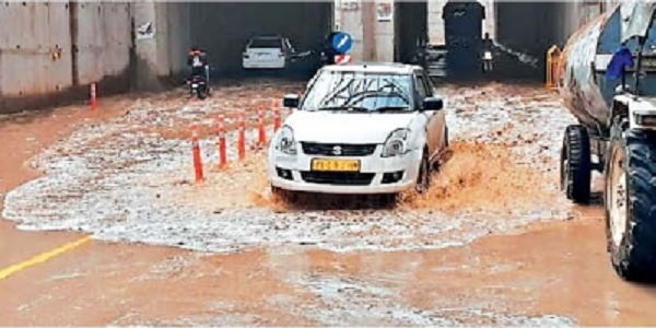Punjab: Underbridge worth 22 crores drowned in light rain Punjab: Underbridge worth 22 crores drowned in light rain